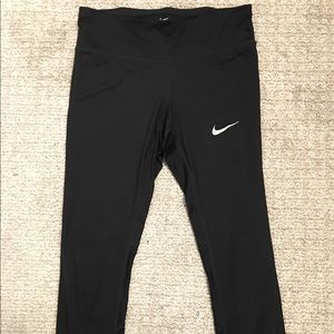 Nike Dri-Fit Crop Leggings